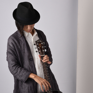 女人把脚张开门让男人插动漫
